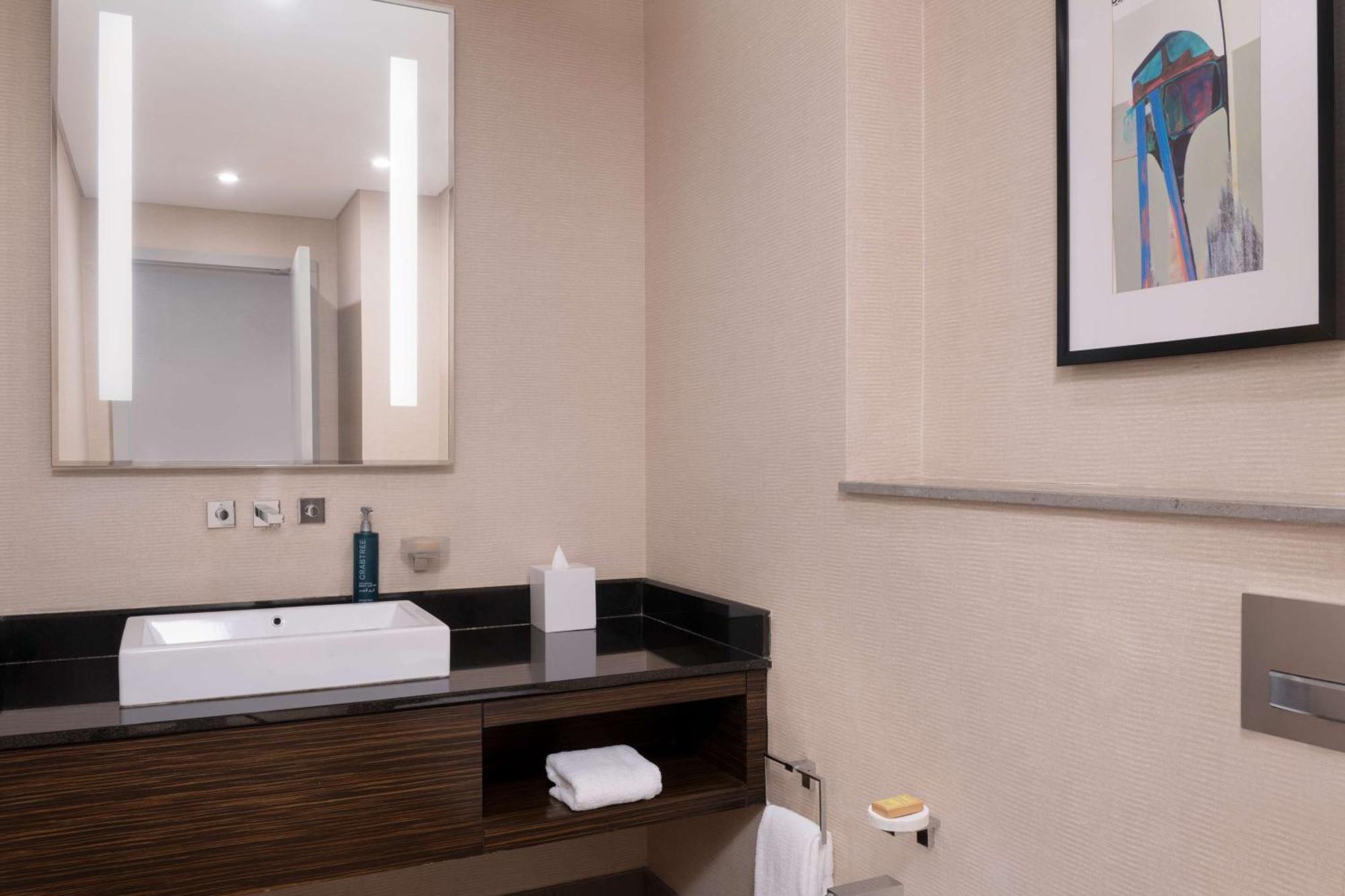 Hilton & Residences Hotel Riyadh