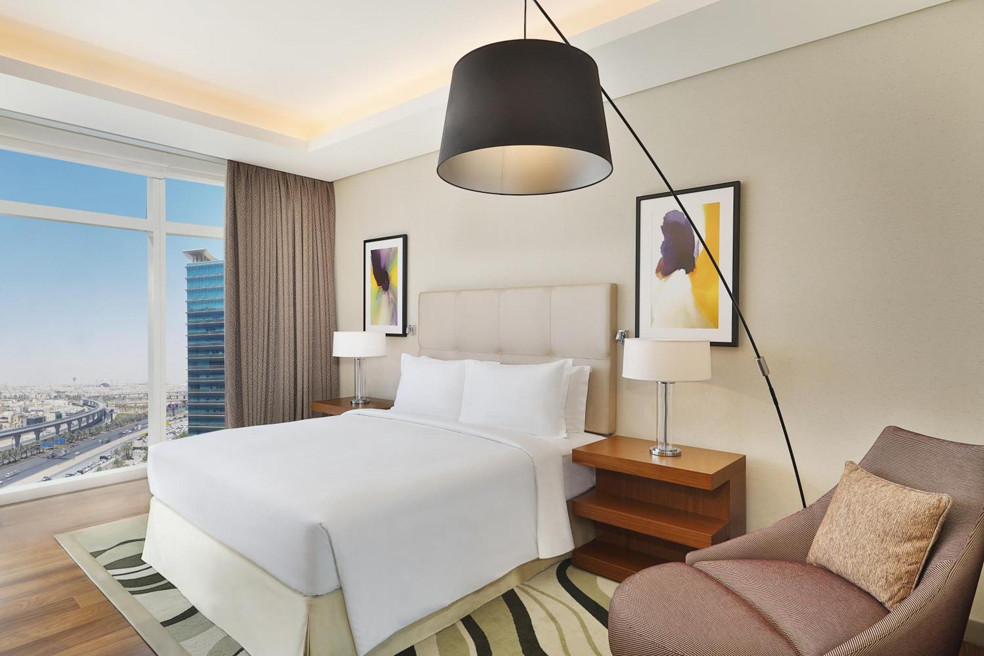 Hilton & Residences Hotel Riyad