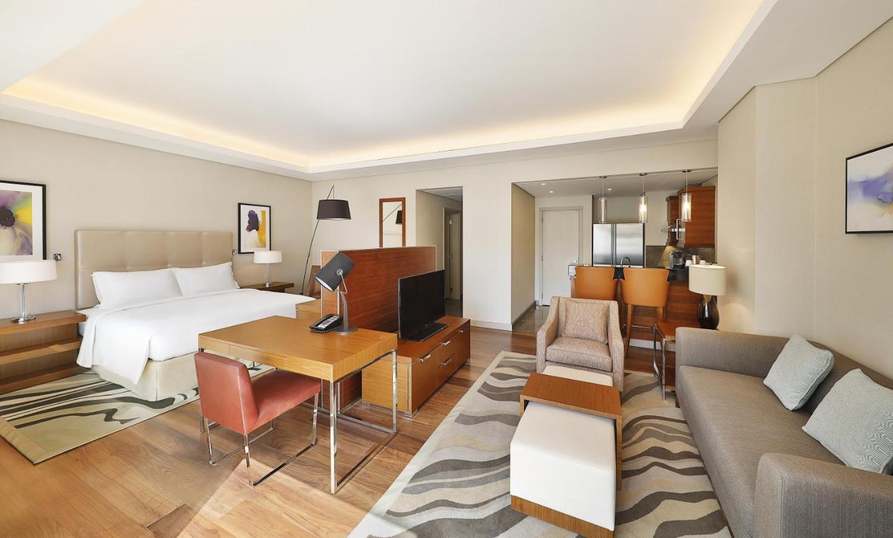 Hilton & Residences Riyadh